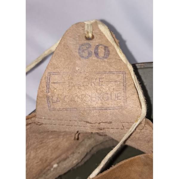 Casque Adrian modèle 26 7ème RTA équipement militaire français