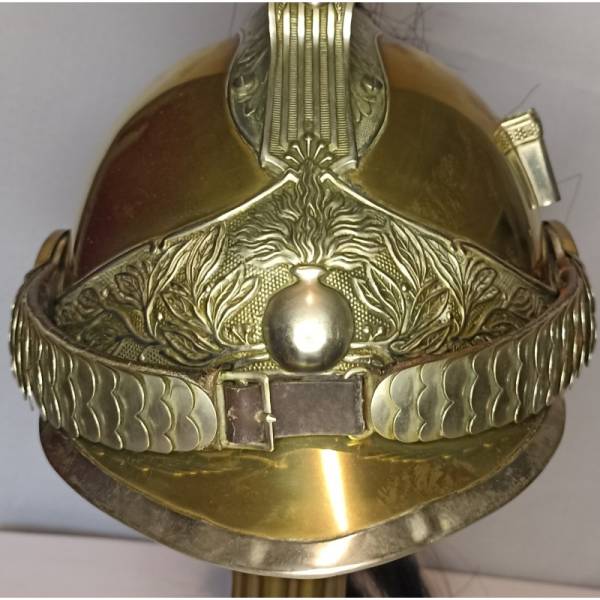 Authentique Casque de Gendarme Monté Modèle 1912 de la Première Guerre Mondiale : Pièce de Collection Rare pour les Passionnés d'Histoire Militaire Française