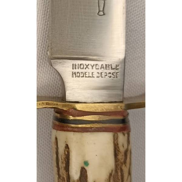 Un couteau vintage SABATIER